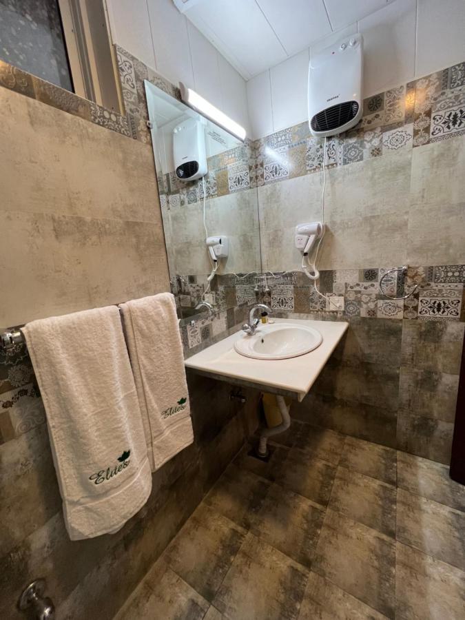 Hotel Elites Nathia Gali Dış mekan fotoğraf
